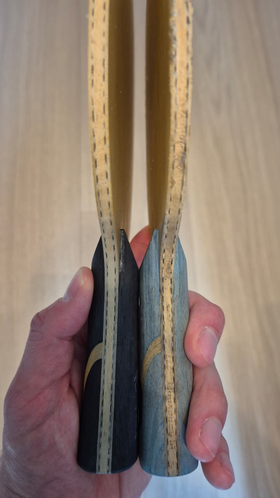 Ply thickness comparison of the DHS Hurricane Long 5 and Wang Chuqin blades